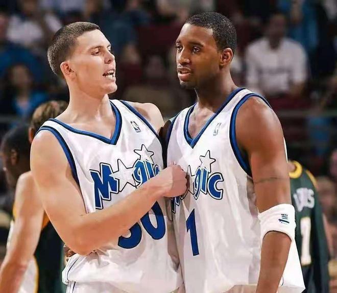 水平靠拢的 水平靠拢的