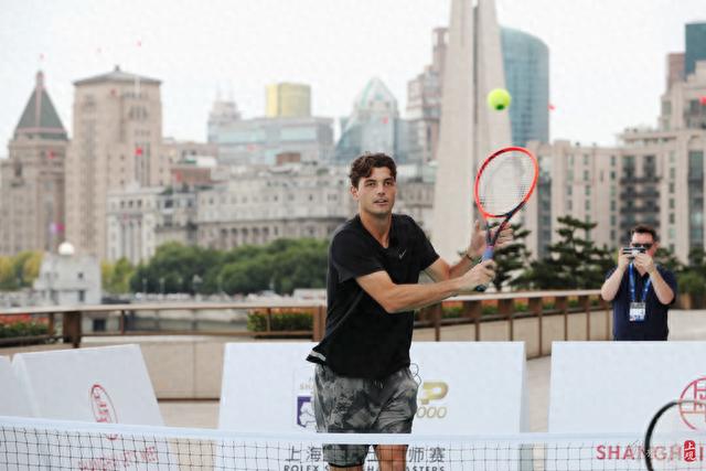 于防线的集 于防线的集