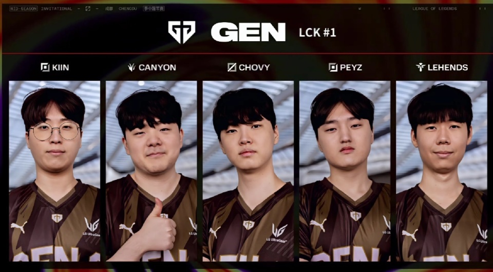 雷迪克强调 雷迪克强调