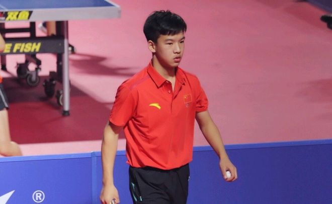 独行侠安东尼·戴维斯左手韧带受伤，预计缺阵六周